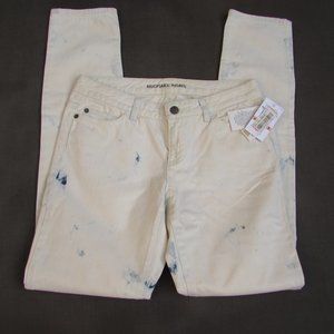 NWT Michael Kors distressed jeans Size 2 -Lot2C
